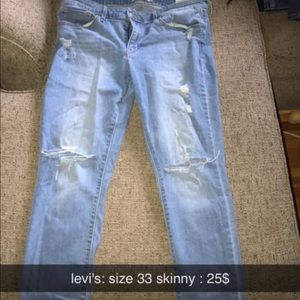Levi Jeans: size 33: 25$